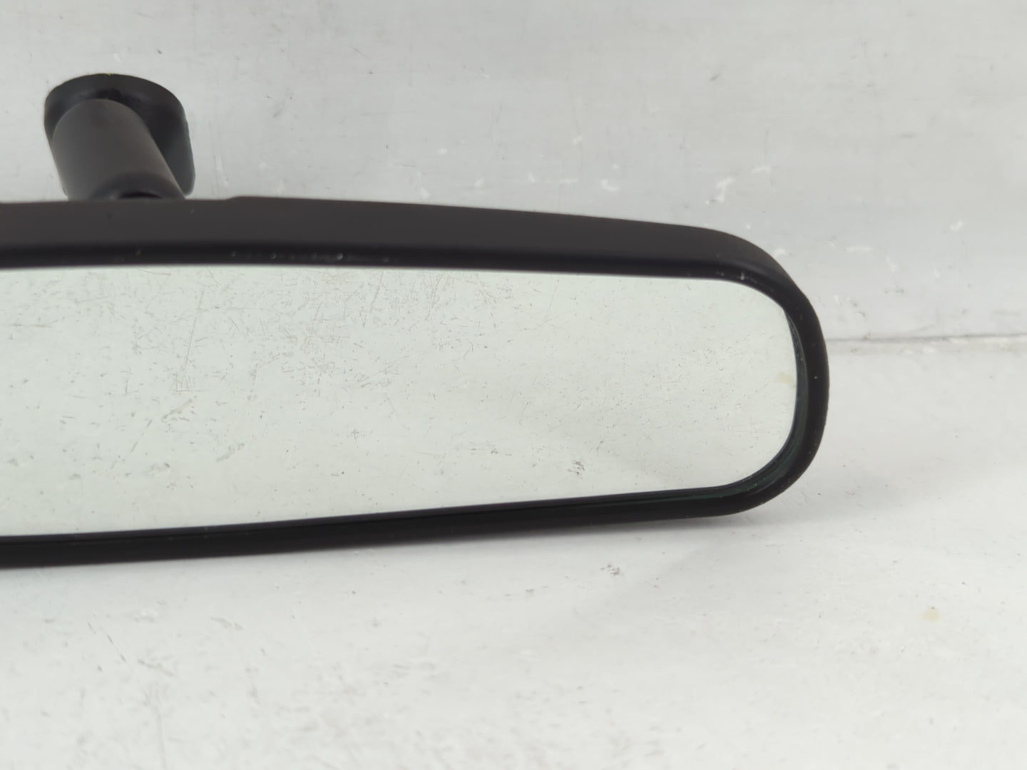 2024 Nissan Frontier Interior Rear View Mirror Replacement OEM P/N:E8011681 Fits OEM Used Auto Parts - Oemusedautoparts1.com
