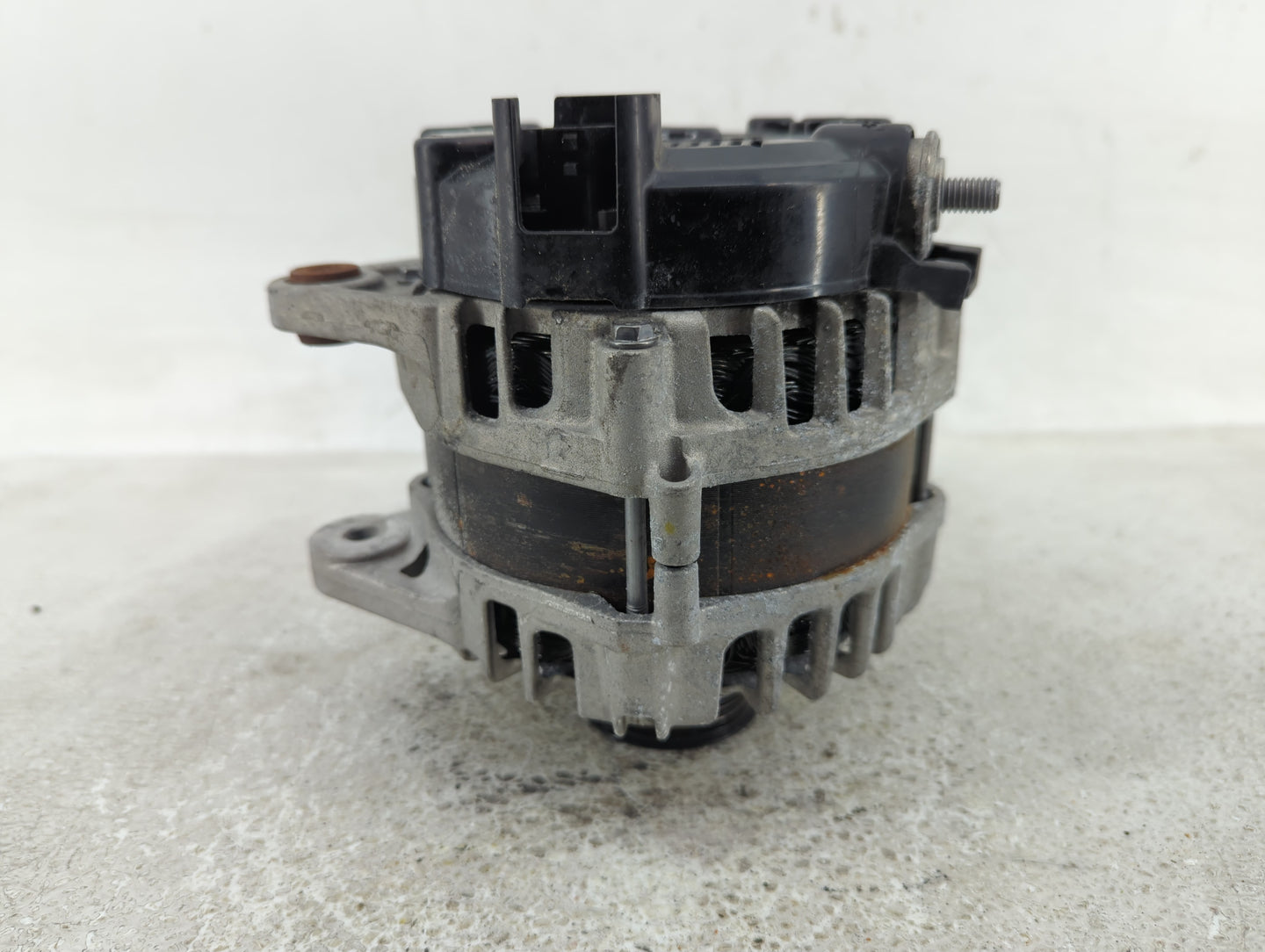 2024 Nissan Frontier Alternator Replacement Generator Charging Assembly Engine OEM P/N:23100 9BV1B Fits OEM Used Auto Parts 