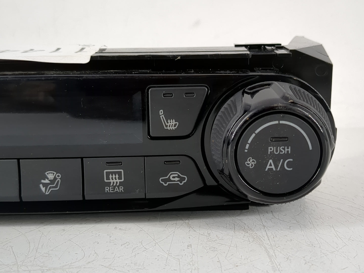 2021 Nissan Kicks Climate Control Module Temperature AC/Heater Replacement P/N:275005R01A Fits OEM Used Auto Parts - Oemused