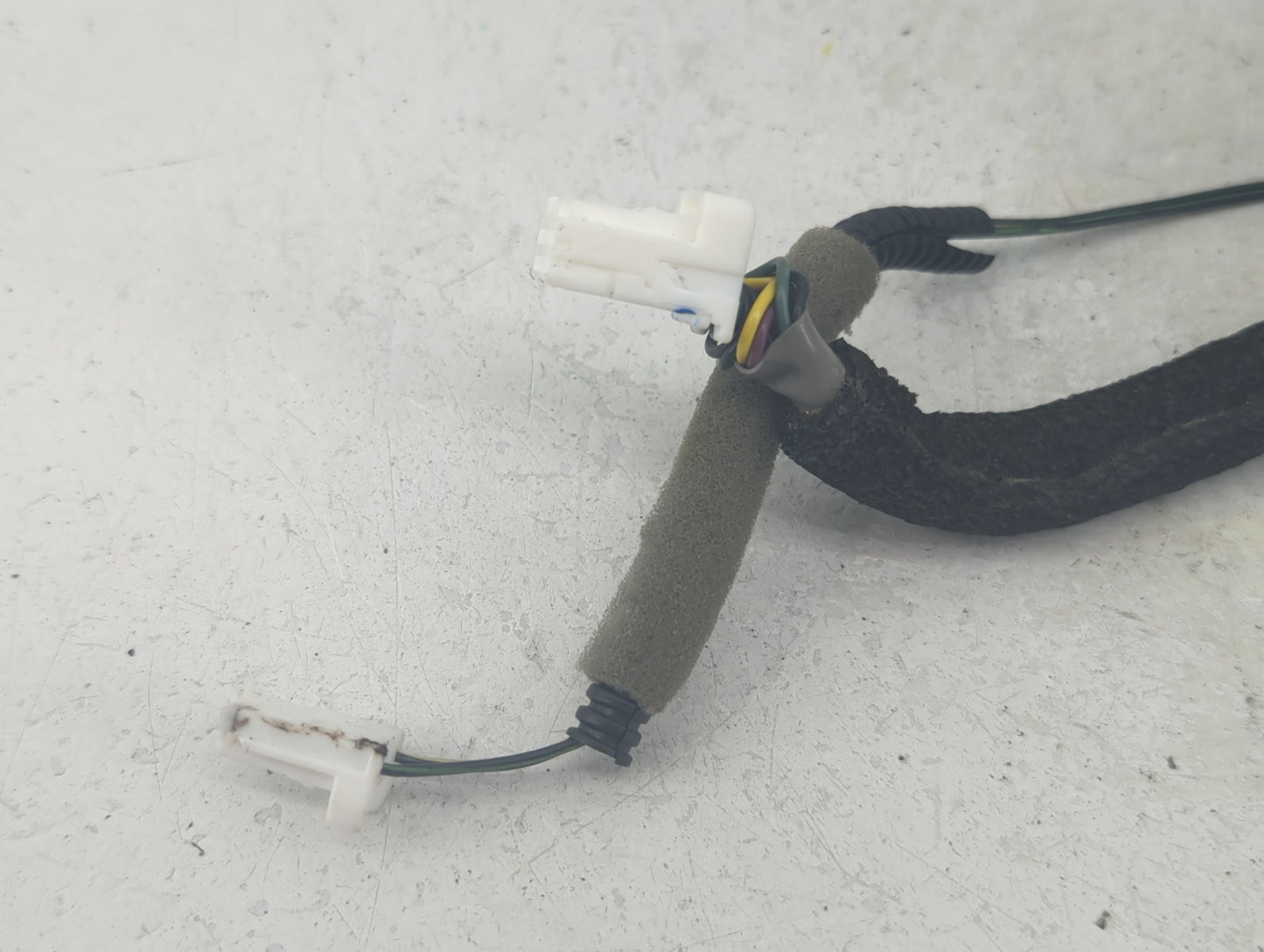 2018-2021 Nissan Kicks Driver Side View Mirror - Left Door Mirror OEM Used - Oemusedautoparts1.com