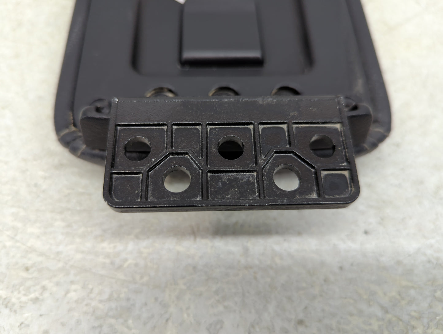2024 Nissan Kicks Center Console Armrest Cover Lid Fits OEM Used Auto Parts - Oemusedautoparts1.com