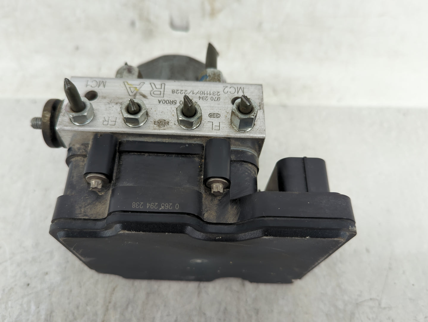 2021 Nissan Kicks ABS Pump Control Module Replacement P/N:47660 5R00A 970 294, 0 265 294, 0265956610 Fits OEM Used Auto Part