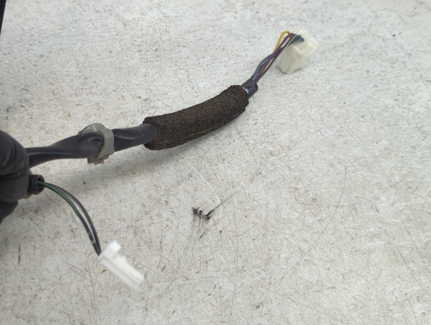 2024 Nissan Kicks Passenger Right Side View Manual Door Mirror Black - Oemusedautoparts1.com