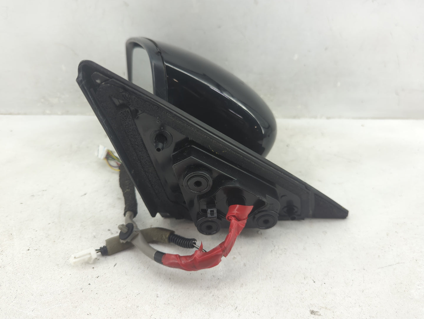 2018-2019 Nissan Kicks Driver Side View Mirror - Left Door Mirror OEM Used - Oemusedautoparts1.com