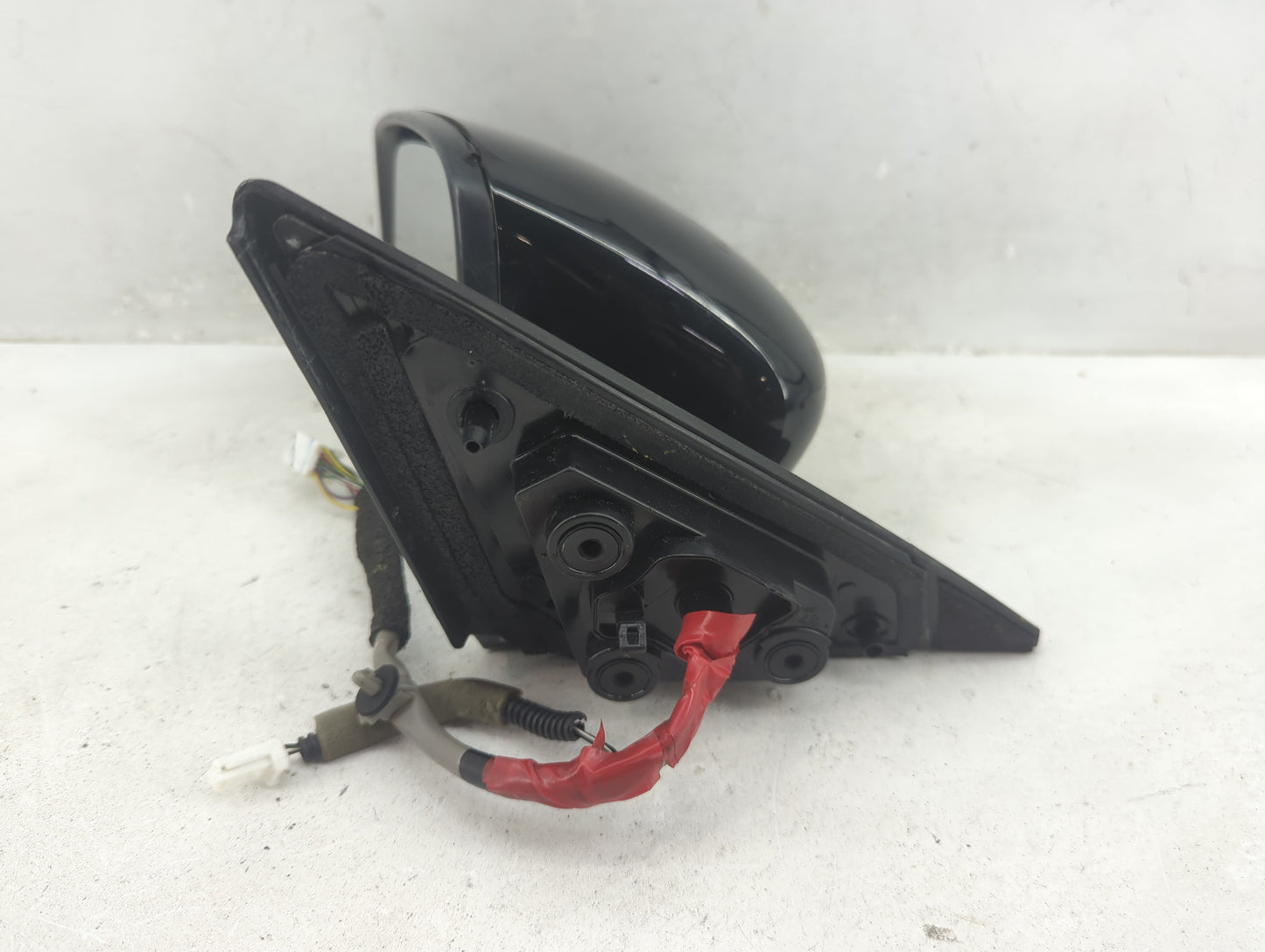2018-2019 Nissan Kicks Driver Side View Mirror - Left Door Mirror OEM Used - Oemusedautoparts1.com