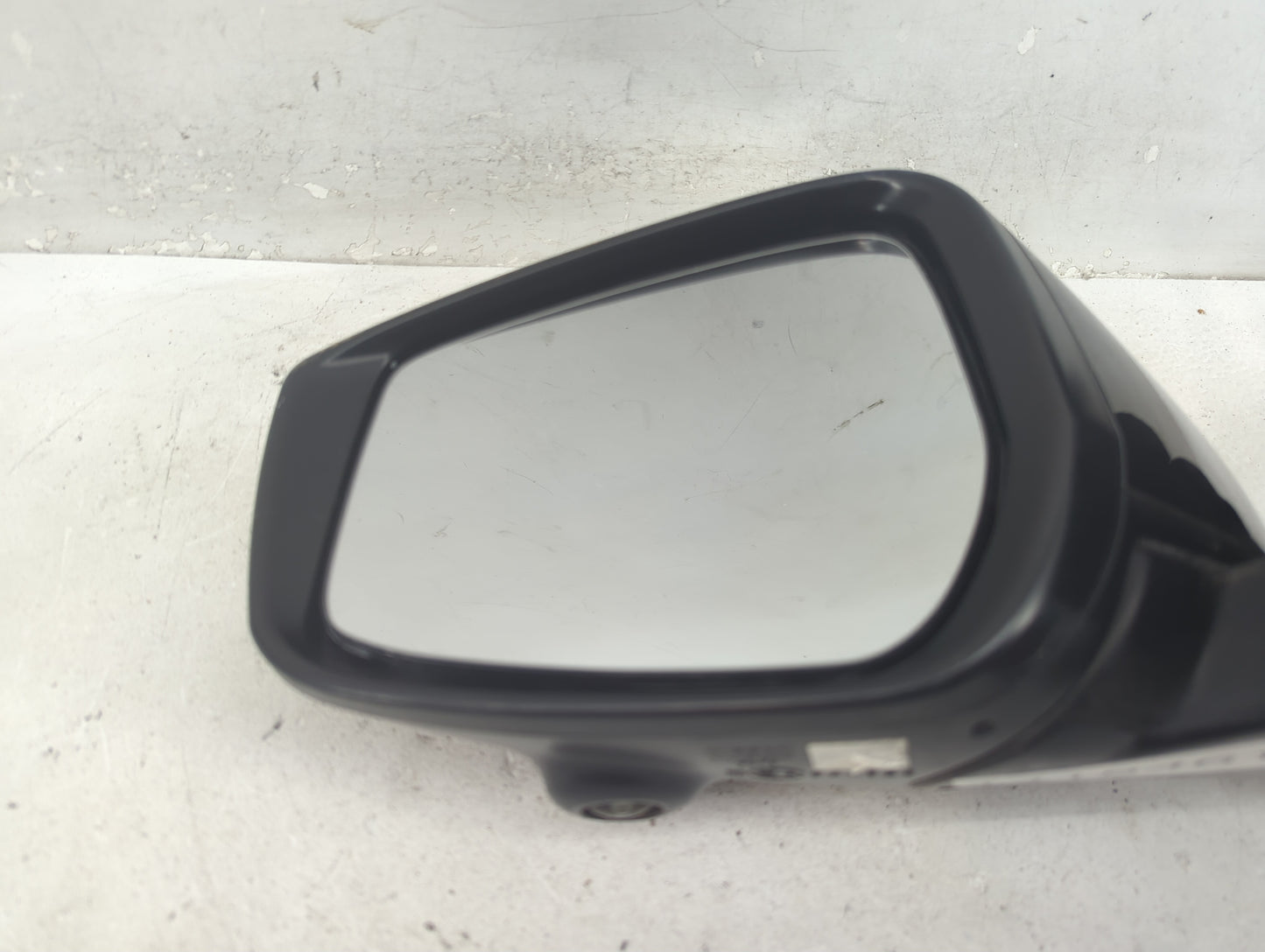 2018-2019 Nissan Kicks Driver Side View Mirror - Left Door Mirror OEM Used - Oemusedautoparts1.com
