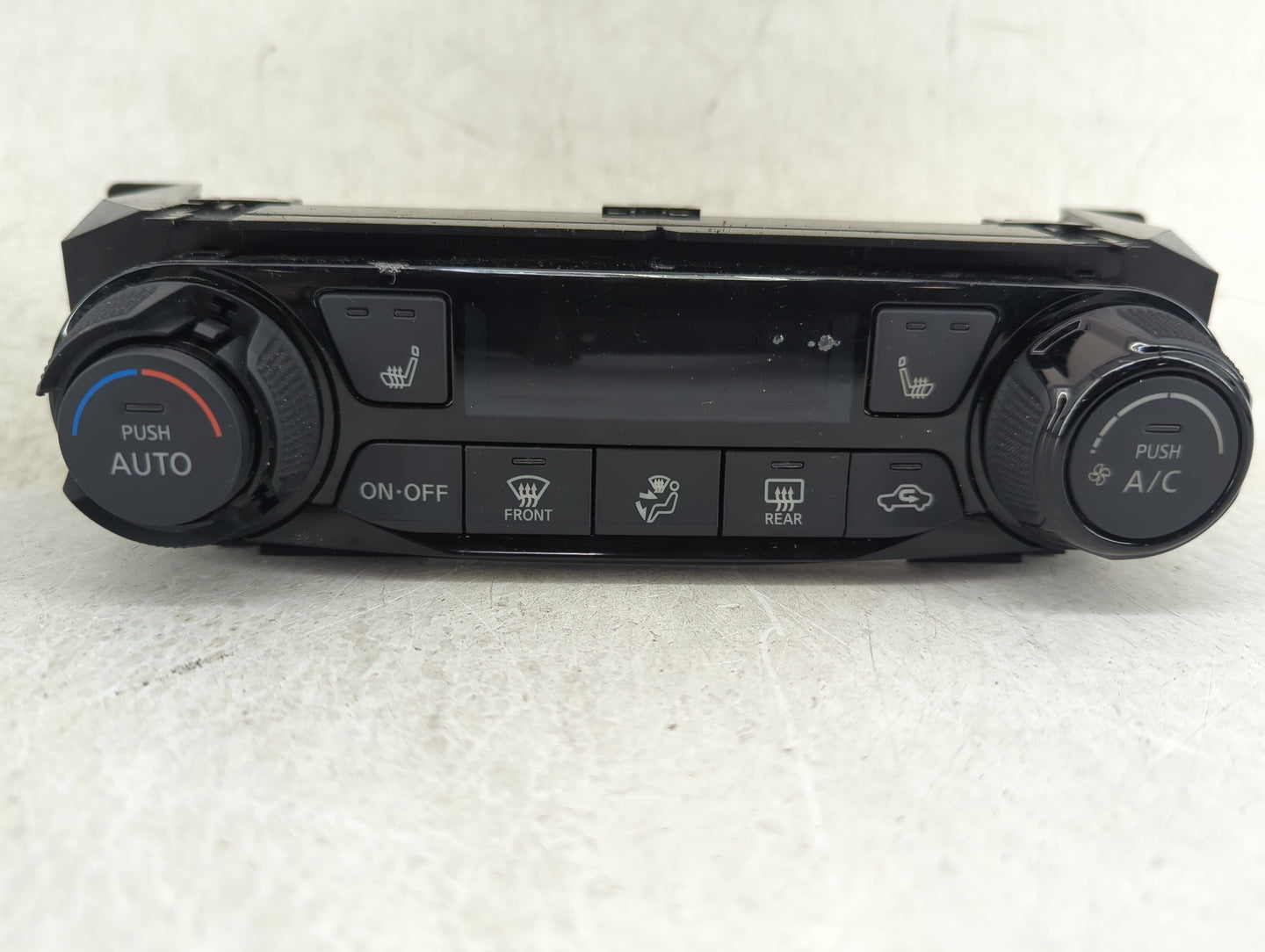 2024 Nissan Kicks Climate Control Module Temperature AC/Heater Replacement P/N:275005R01A PYM26105 5R01A Fits OEM Used Auto 