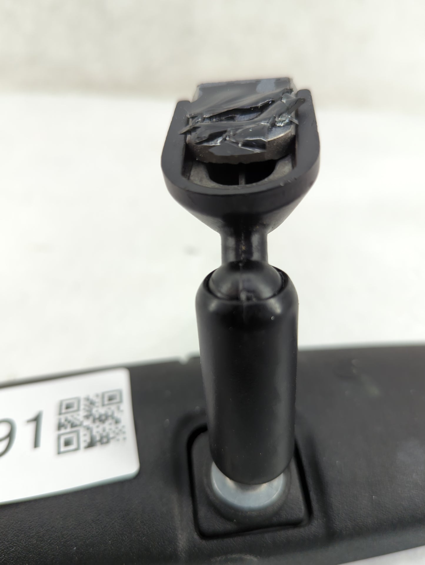 2018-2021 Nissan Kicks Interior Rear View Mirror Replacement OEM Fits OEM Used Auto Parts - Oemusedautoparts1.com