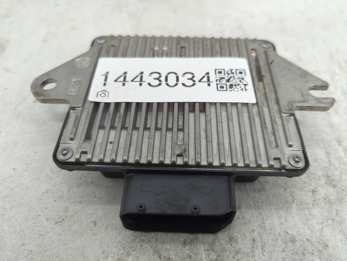 2024 Nissan Kicks PCM Engine Control Computer ECU ECM PCU OEM P/N:237F09VC0B F-347936.82 Fits Fits 2022 OEM Used Auto Parts 