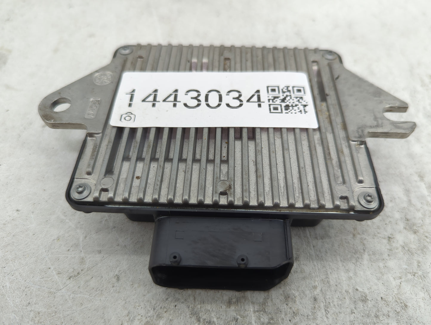 2024 Nissan Kicks PCM Engine Control Computer ECU ECM PCU OEM P/N:237F09VC0B F-347936.82 Fits Fits 2022 OEM Used Auto Parts 