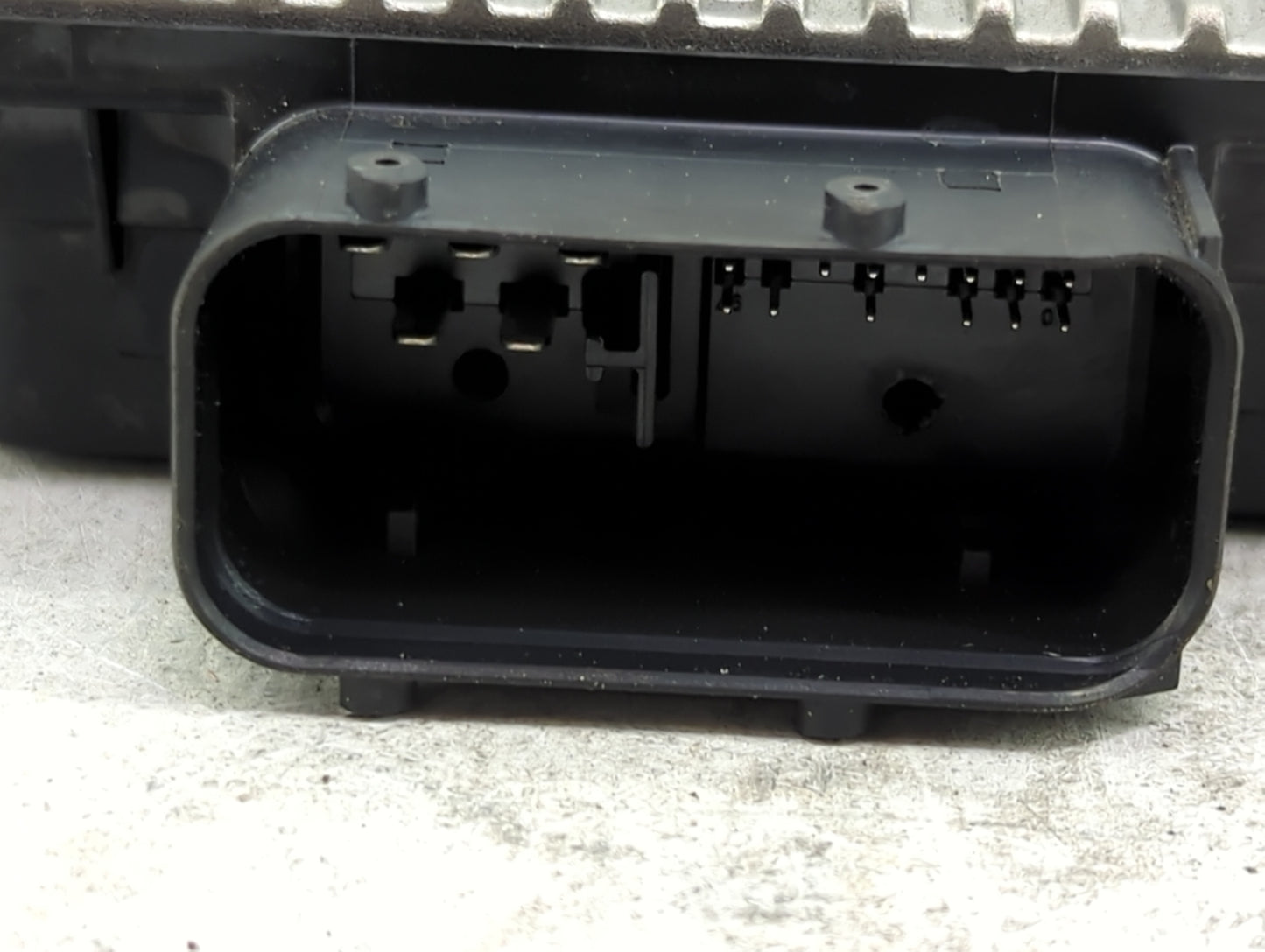 2024 Nissan Kicks PCM Engine Control Computer ECU ECM PCU OEM P/N:237F09VC0B F-347936.82 Fits Fits 2022 OEM Used Auto Parts 