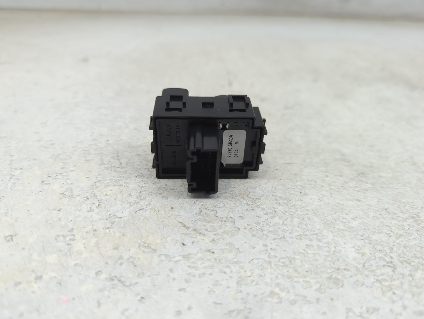 2018-2021 Nissan Kicks Master Power Window Switch Replacement Driver Side Left P/N:25570 5RA0A Fits Fits 2018 2019 2020 2021
