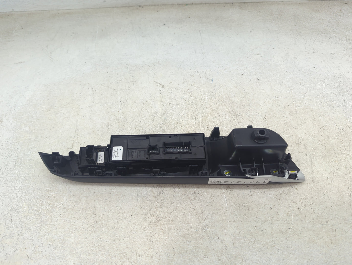 2018-2021 Nissan Kicks Master Power Window Switch Replacement Driver Side Left P/N:25401 5RL0A Fits Fits 2018 2019 2020 2021
