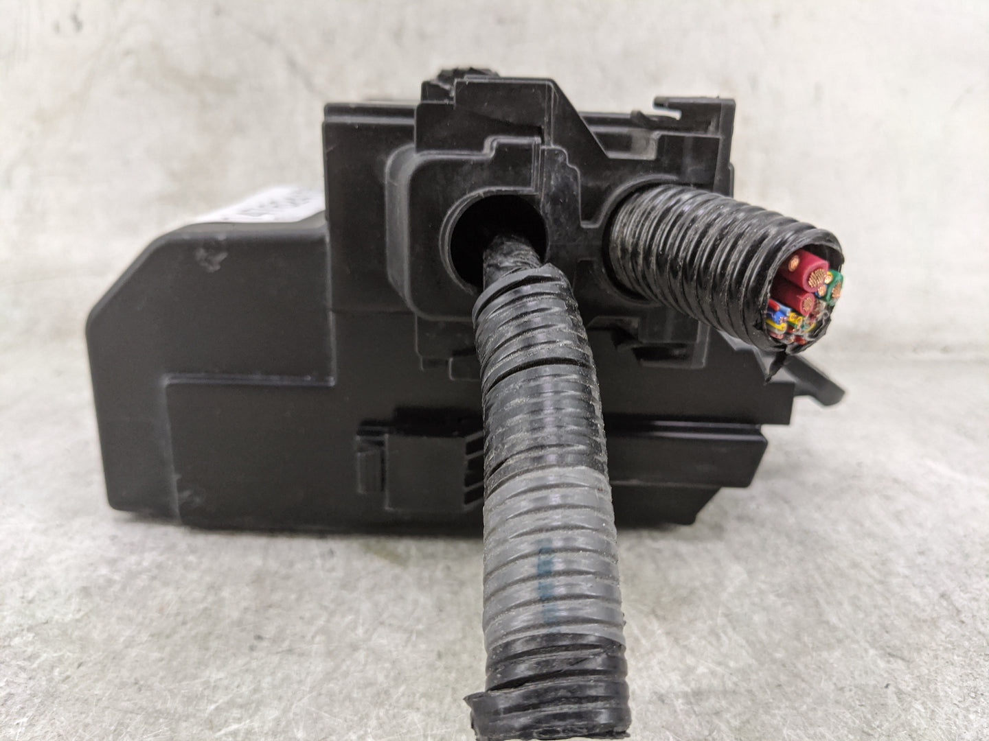 2018-2021 Nissan Kicks Fusebox Fuse Box Panel Relay Module Fits Fits 2018 2019 2020 2021 OEM Used Auto Parts - Oemusedautopa