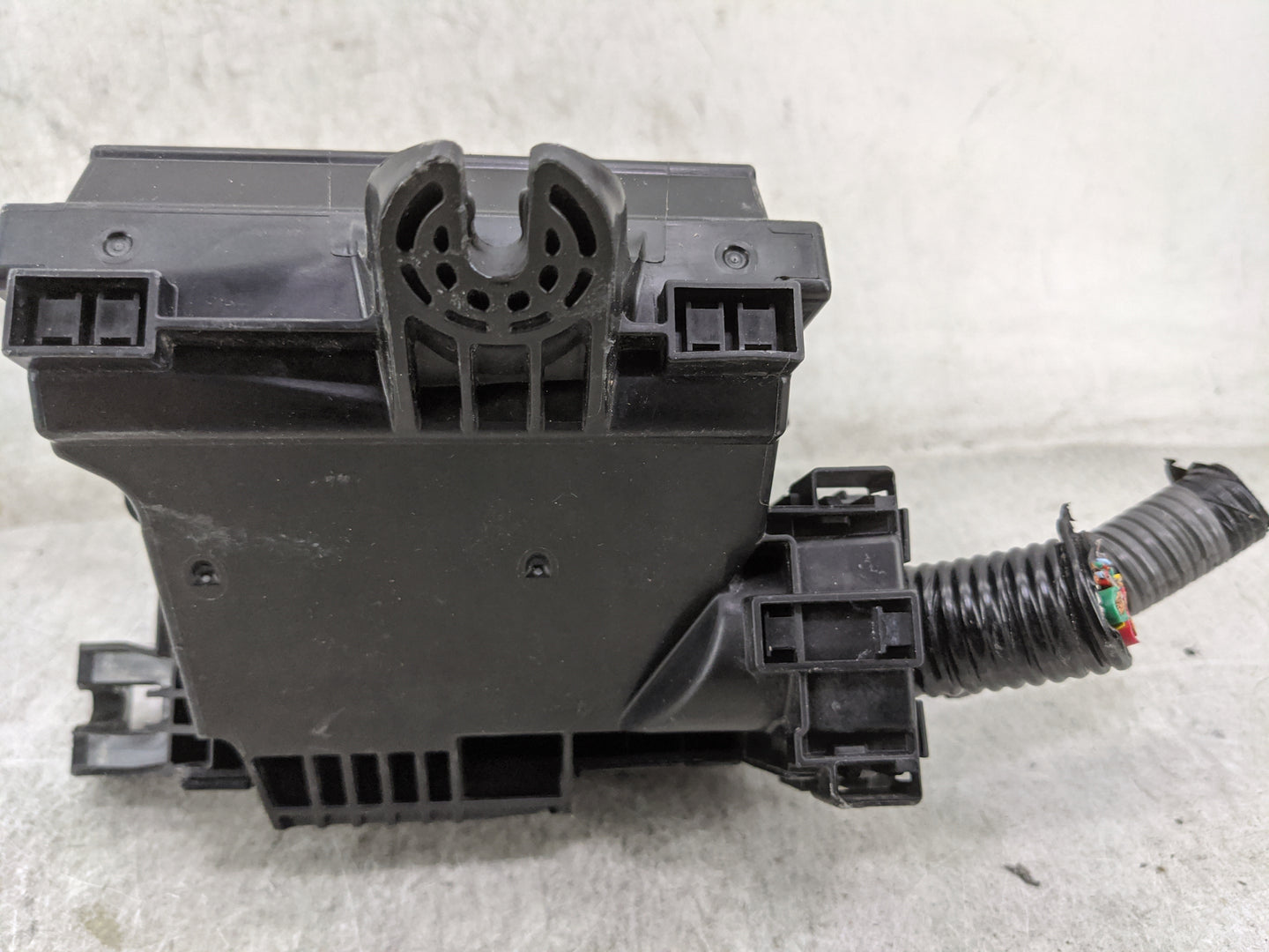 2018-2021 Nissan Kicks Fusebox Fuse Box Panel Relay Module Fits Fits 2018 2019 2020 2021 OEM Used Auto Parts - Oemusedautopa