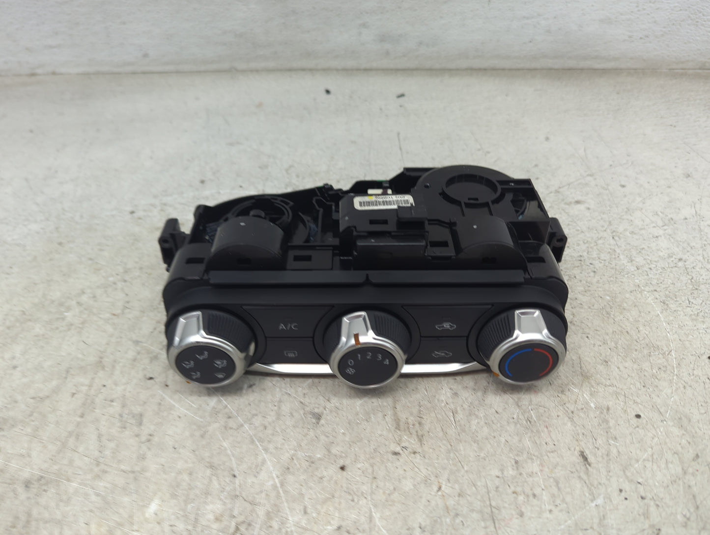 2024 Nissan Kicks Climate Control Module Temperature AC/Heater Replacement P/N:CU2 TCB602 Fits OEM Used Auto Parts - Oemused
