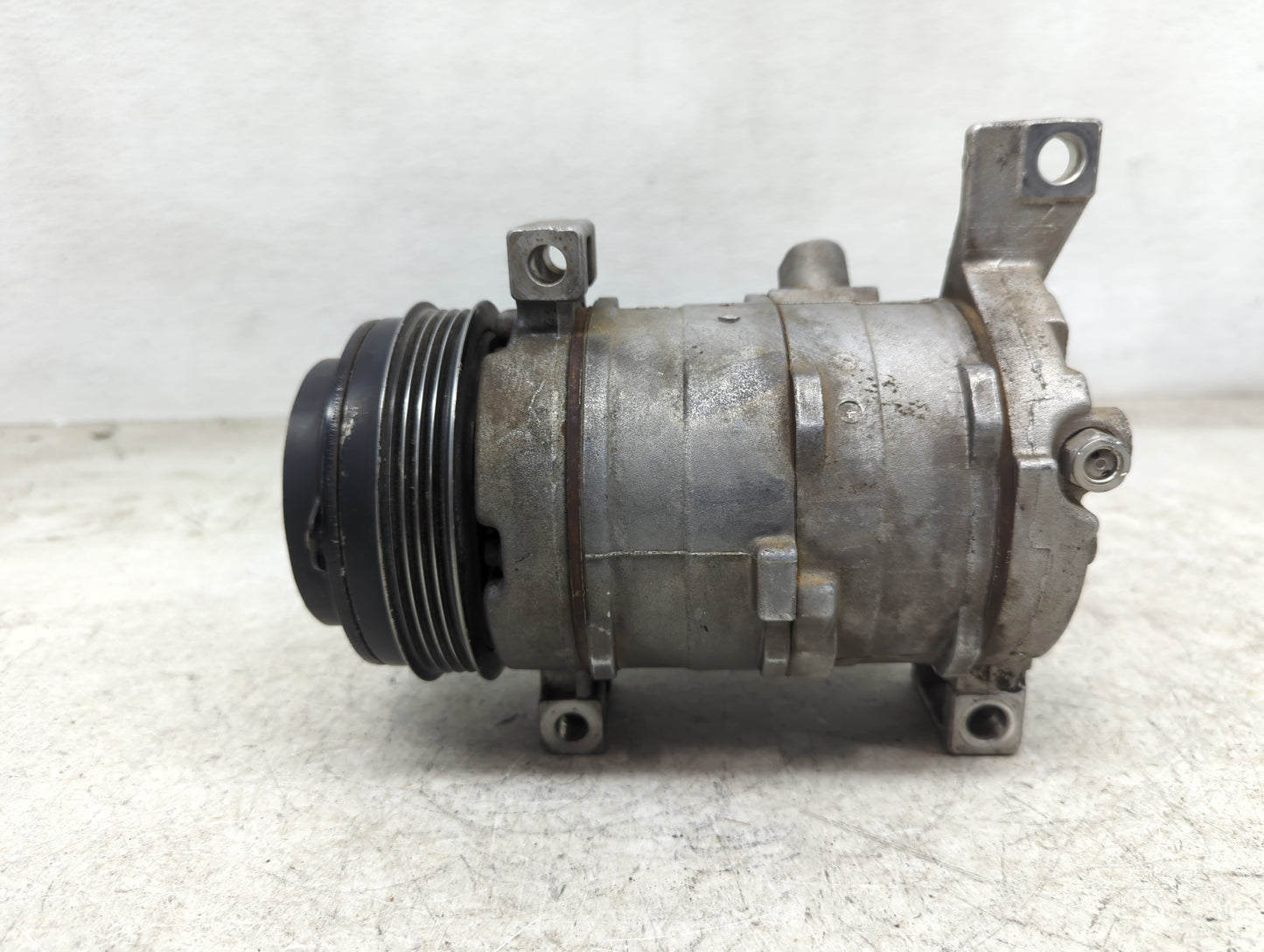 2018-2021 Nissan Leaf Air Conditioning A/c Ac Compressor Oem - Oemusedautoparts1.com