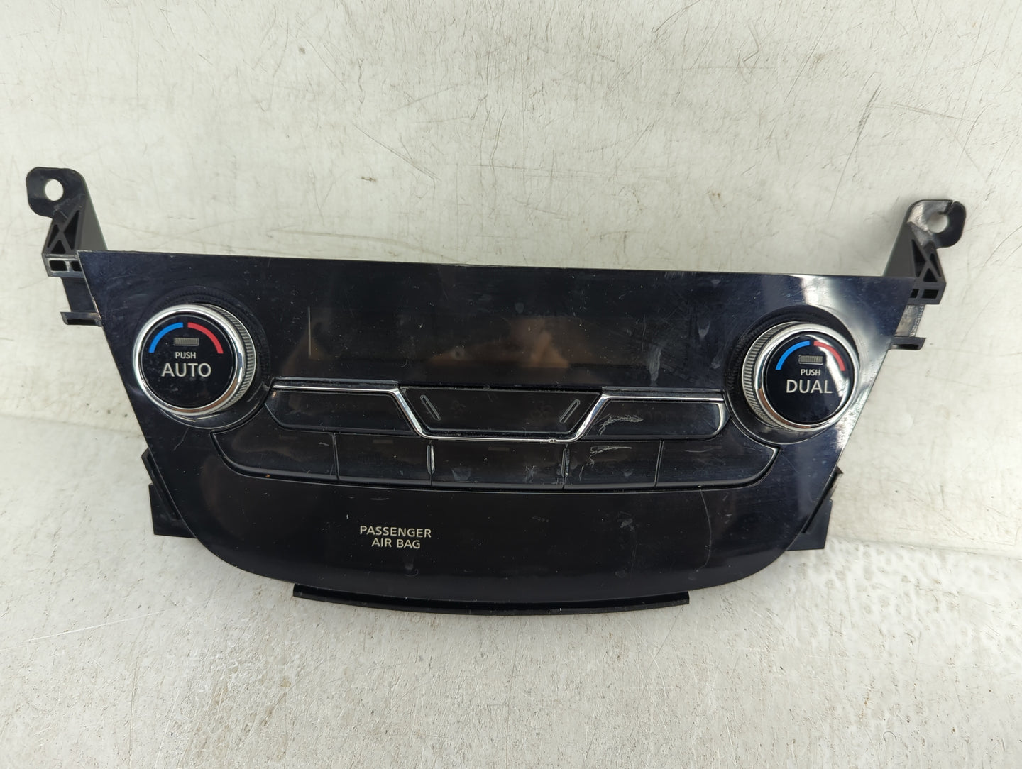 2017-2022 Nissan Murano Climate Control Module Temperature AC/Heater Replacement P/N:27500-9UC1C Fits OEM Used Auto Parts - 