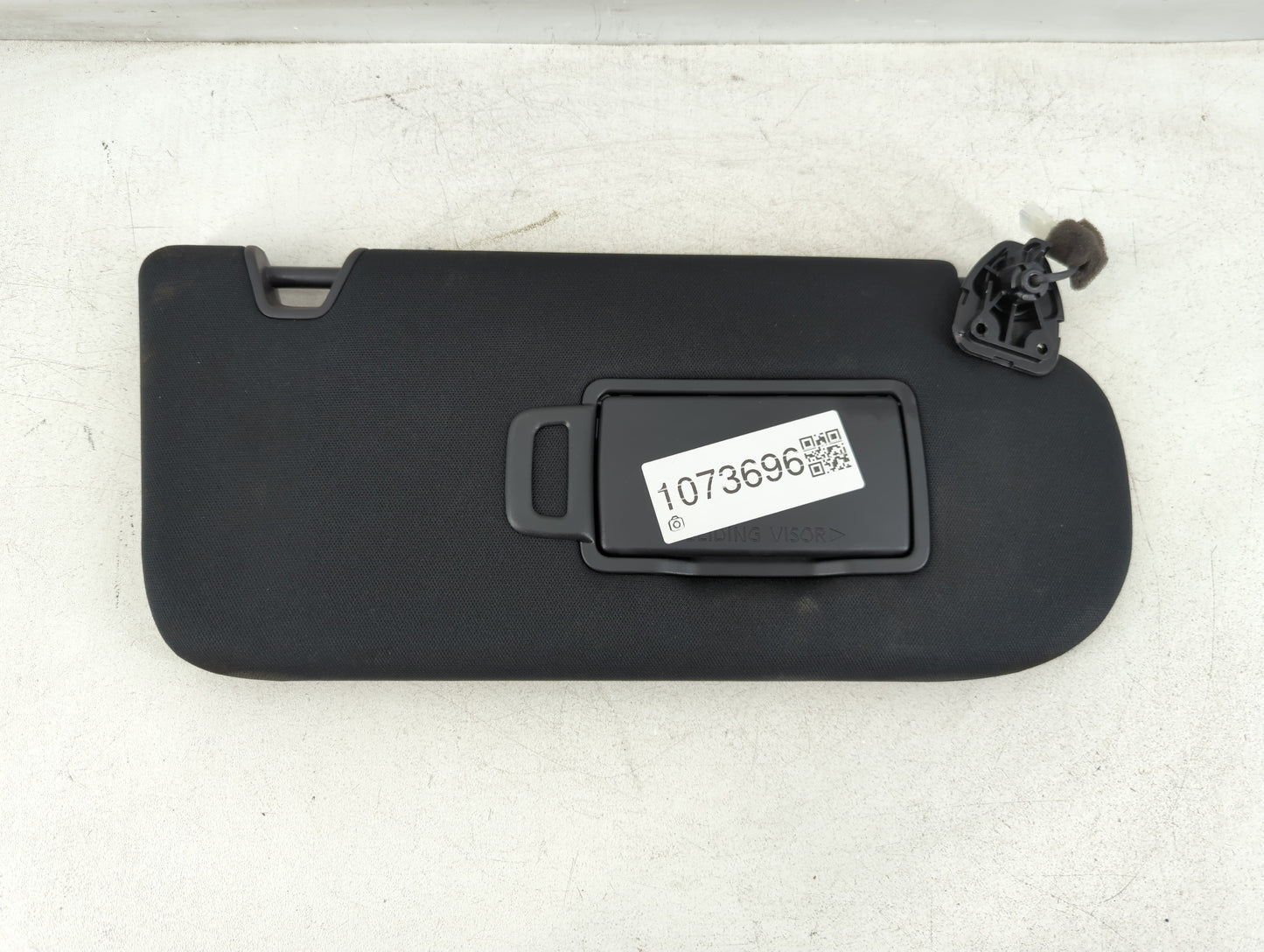 2022 Nissan Pathfinder Sun Visor Shade Replacement Passenger Right Mirror Fits OEM Used Auto Parts - Oemusedautoparts1.com
