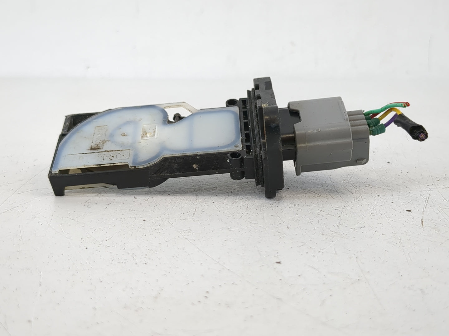 2022-2022 Nissan Pathfinder Mass Air Flow Meter Maf - Oemusedautoparts1.com