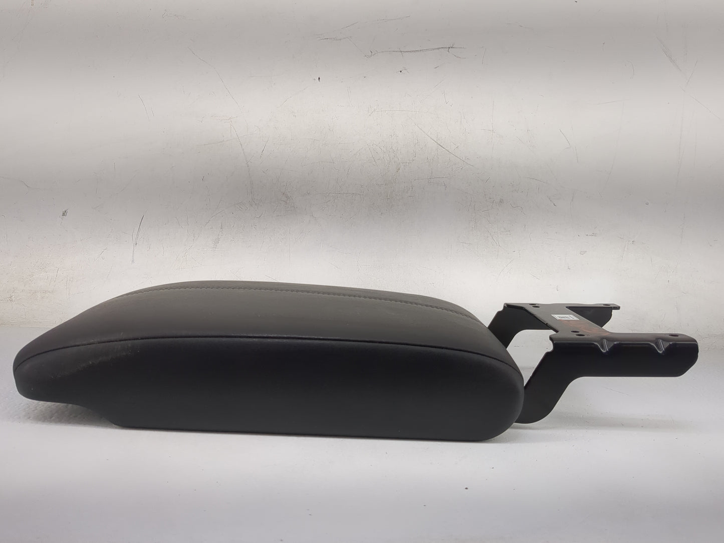 2024 Nissan Pathfinder Center Console Armrest Cover Lid P/N:969206TA0A Fits OEM Used Auto Parts - Oemusedautoparts1.com