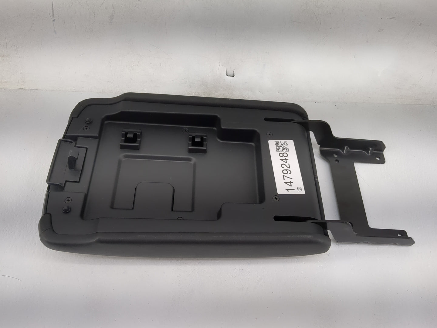 2024 Nissan Pathfinder Center Console Armrest Cover Lid P/N:969206TA0A Fits OEM Used Auto Parts - Oemusedautoparts1.com