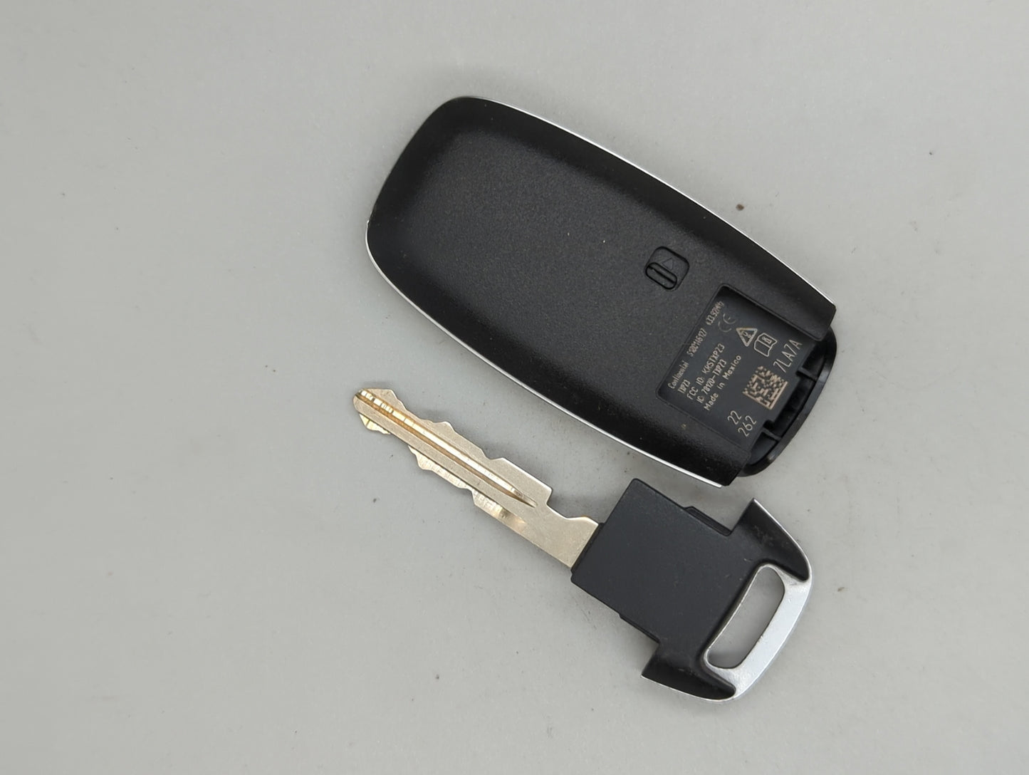 Nissan Pathfinder Keyless Entry Remote Fob KR5TXPZ3 S180146127 7LA7A 5 buttons - Oemusedautoparts1.com