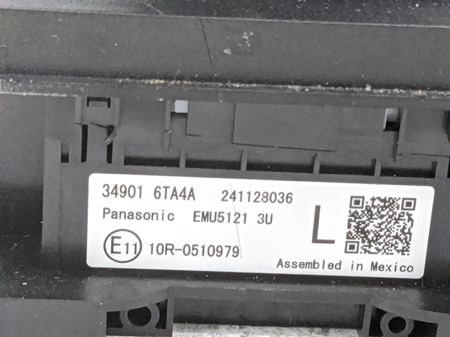 2024 Nissan Rogue Floor Console Assembly Shifter 1478716 - Oemusedautoparts1.com