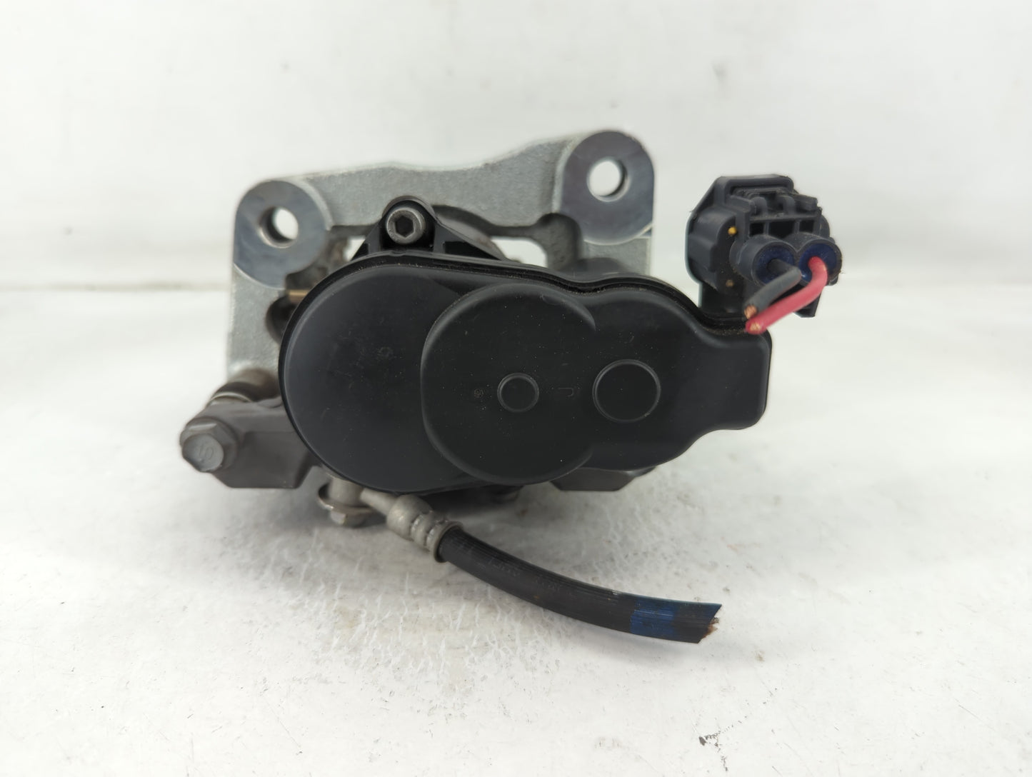 2024 Nissan Rogue Front Driver Left Brake Caliper - Oemusedautoparts1.com