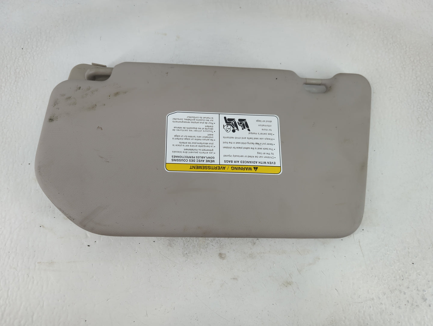 2021-2022 Nissan Rogue Sun Visor Shade Replacement Passenger Right Mirror Fits Fits 2021 2022 OEM Used Auto Parts - Oemuseda