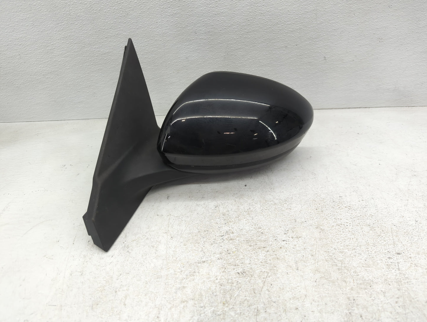 2020-2022 Nissan Sentra Driver Side View Mirror - Left Door Mirror OEM Used - Oemusedautoparts1.com
