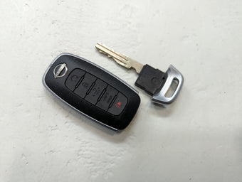 compare product Nissan Sentra Keyless Entry Remote Fob KR5TXPZ3 S180146126 5 buttons