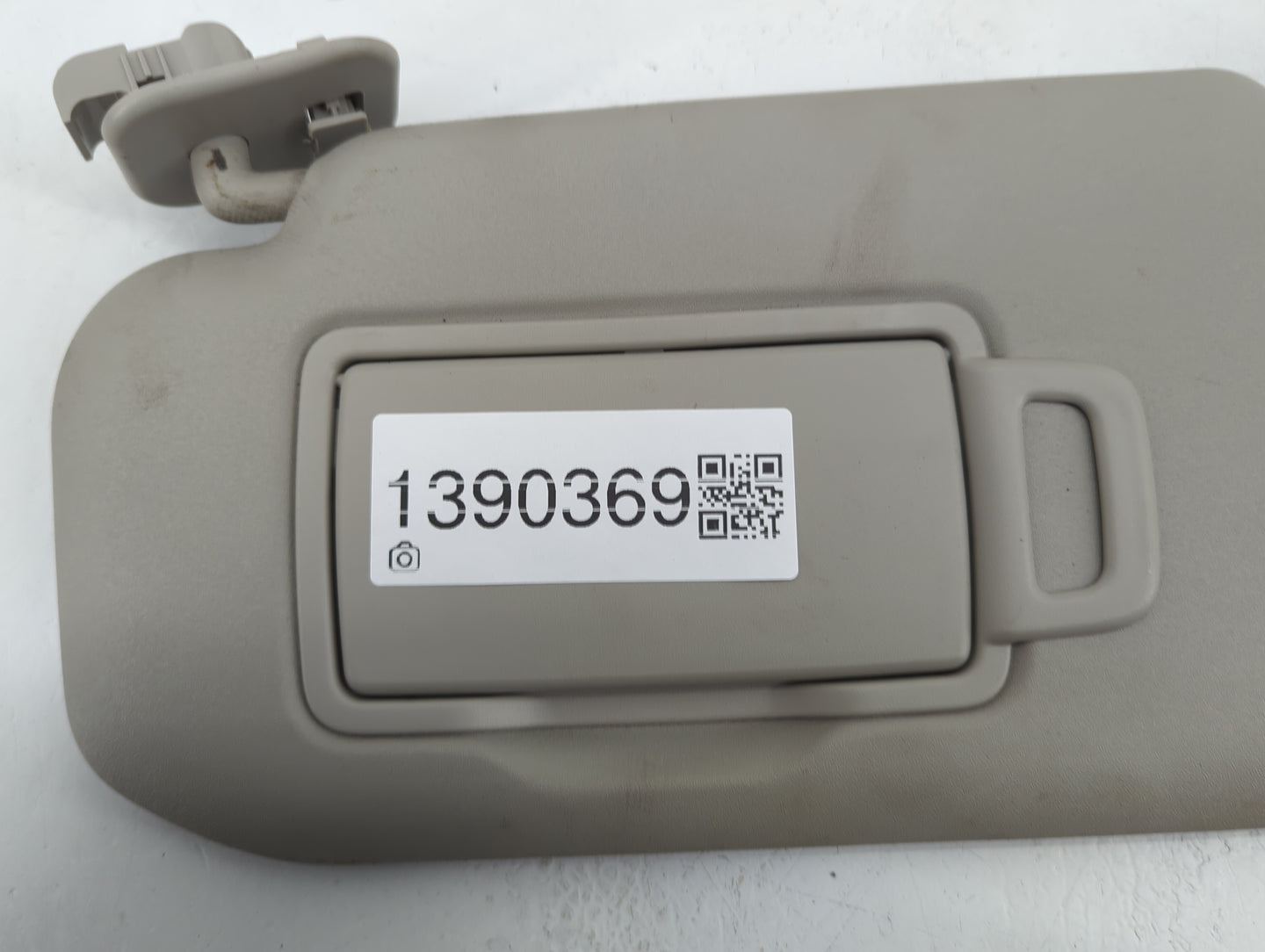 2020-2022 Nissan Sentra Sun Visor Shade Replacement Driver Left Mirror Fits Fits 2020 2021 2022 OEM Used Auto Parts - Oemuse