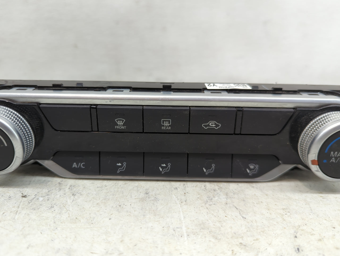2024 Nissan Sentra Climate Control Module Temperature AC/Heater Replacement P/N:27500 6LY2A Fits OEM Used Auto Parts - Oemus