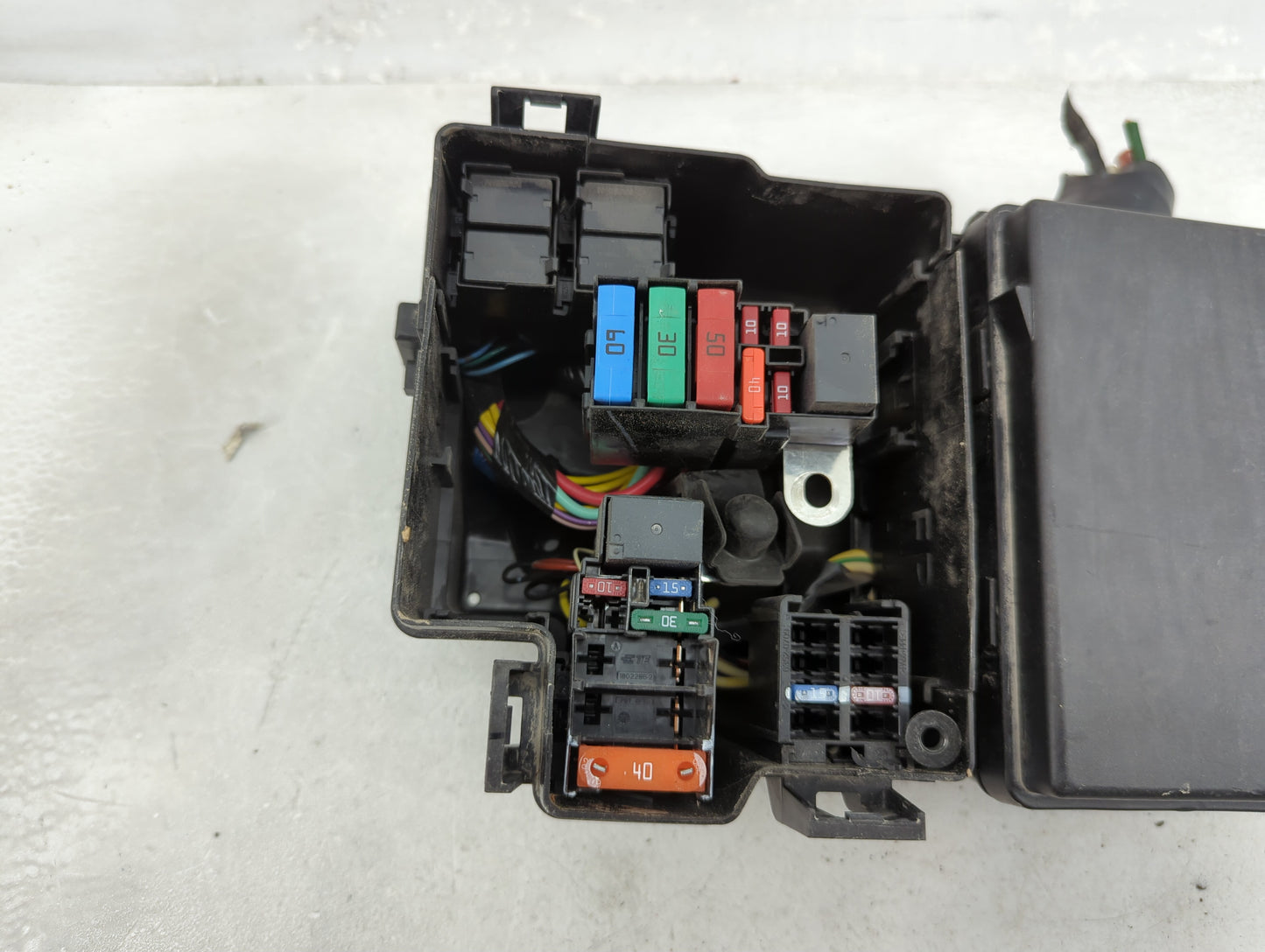 2020-2022 Nissan Sentra Fusebox Fuse Box Panel Relay Module P/N:24371 6LY0A Fits Fits 2020 2021 2022 OEM Used Auto Parts - O