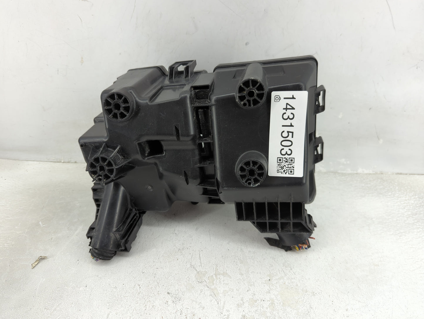 2020-2022 Nissan Sentra Fusebox Fuse Box Panel Relay Module P/N:24371 6LY0A Fits Fits 2020 2021 2022 OEM Used Auto Parts - O