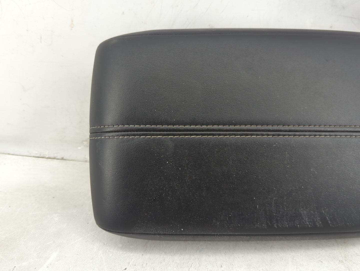2024 Nissan Sentra Center Console Armrest Cover Lid Fits OEM Used Auto Parts - Oemusedautoparts1.com