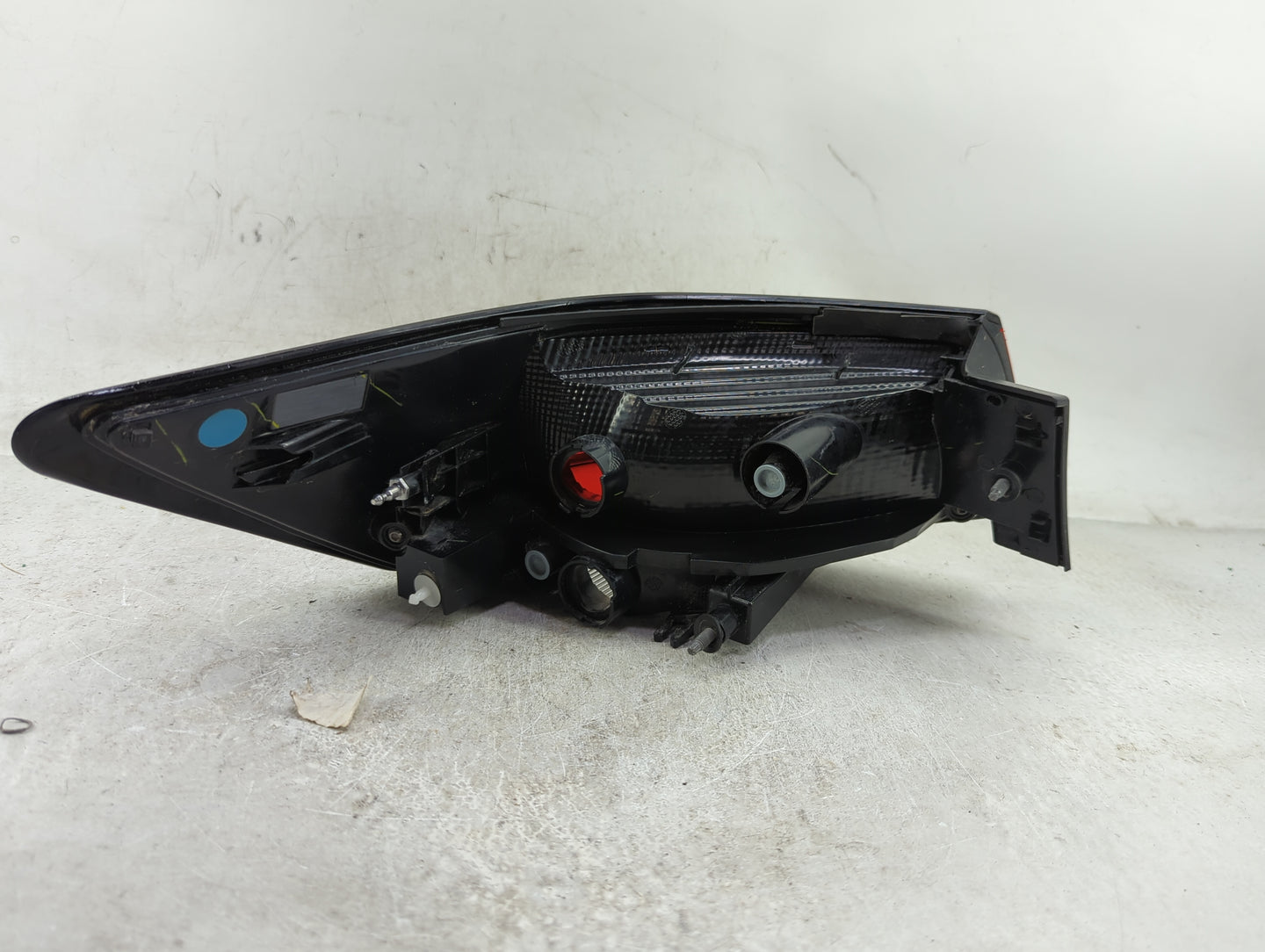 2020-2022 Nissan Sentra Tail Light Assembly Passenger Right OEM Fits Fits 2020 2021 2022 OEM Used Auto Parts - Oemusedautopa