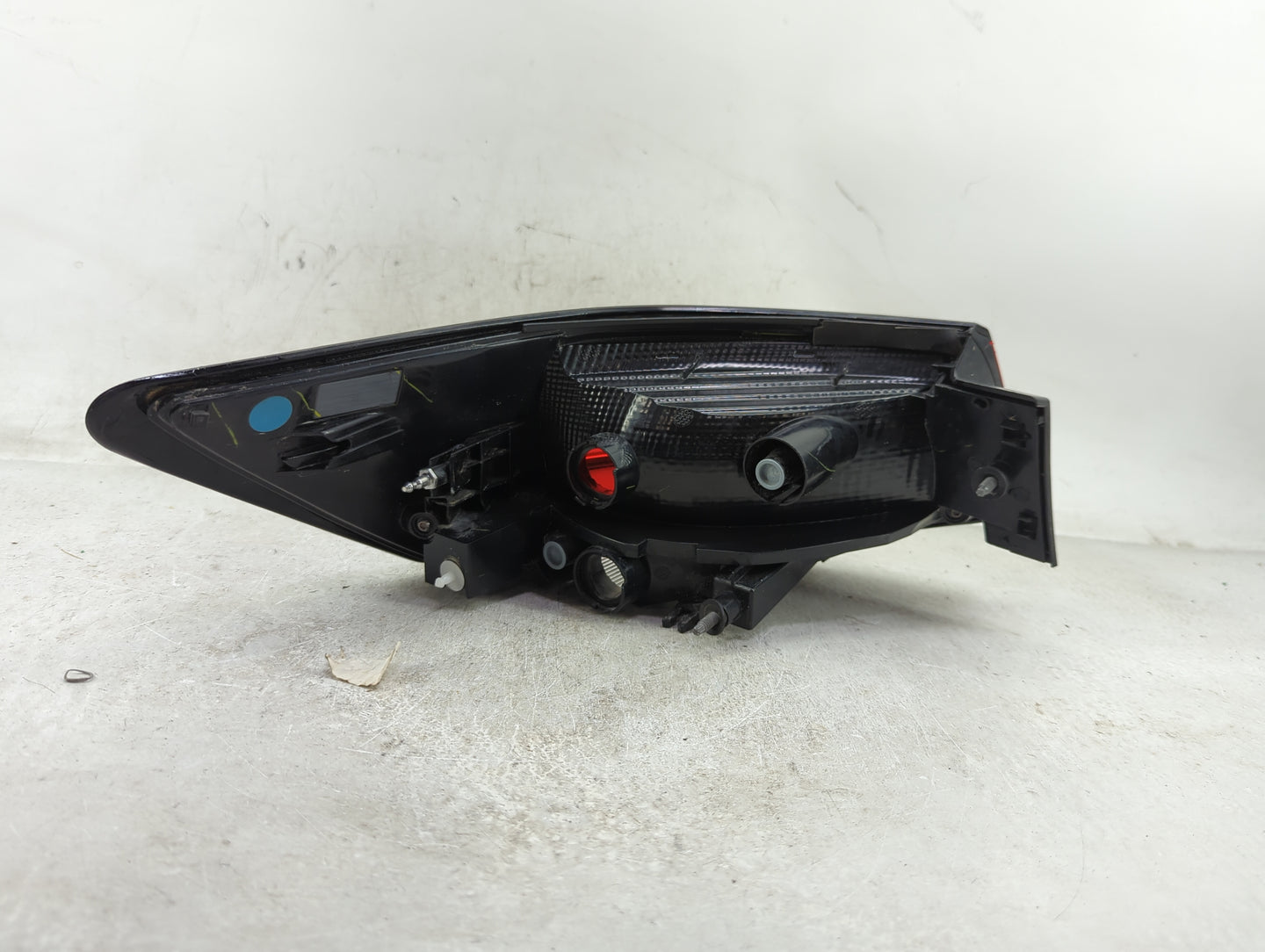 2020-2022 Nissan Sentra Tail Light Assembly Passenger Right OEM Fits Fits 2020 2021 2022 OEM Used Auto Parts - Oemusedautopa
