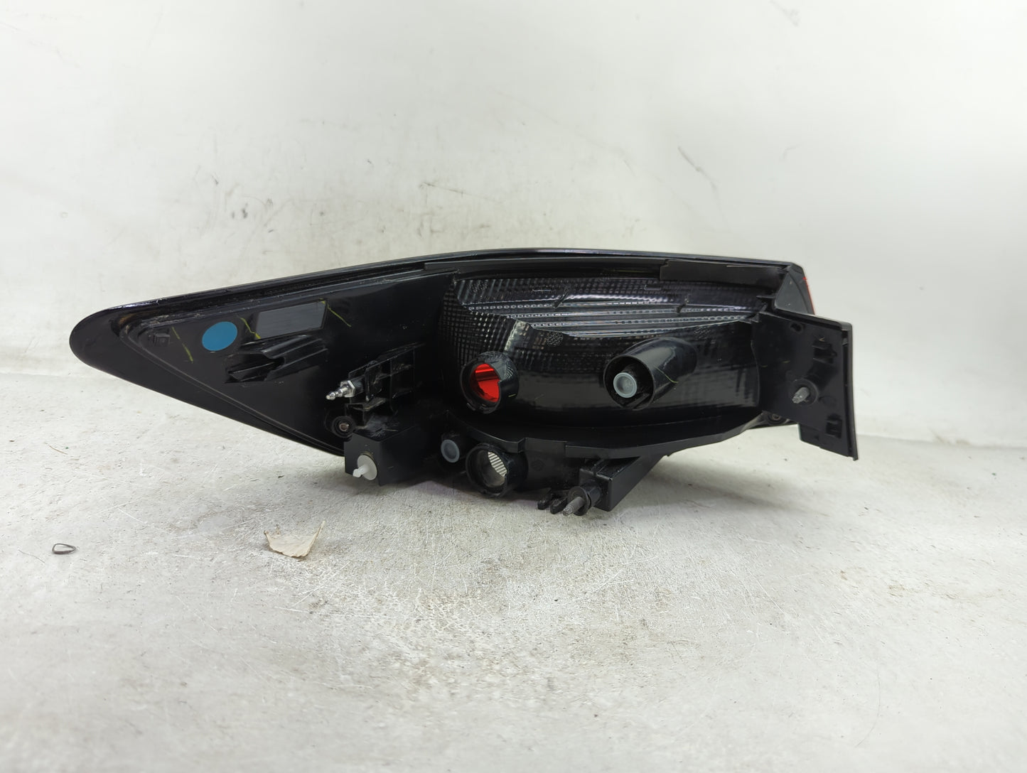 2020-2022 Nissan Sentra Tail Light Assembly Passenger Right OEM Fits Fits 2020 2021 2022 OEM Used Auto Parts - Oemusedautopa