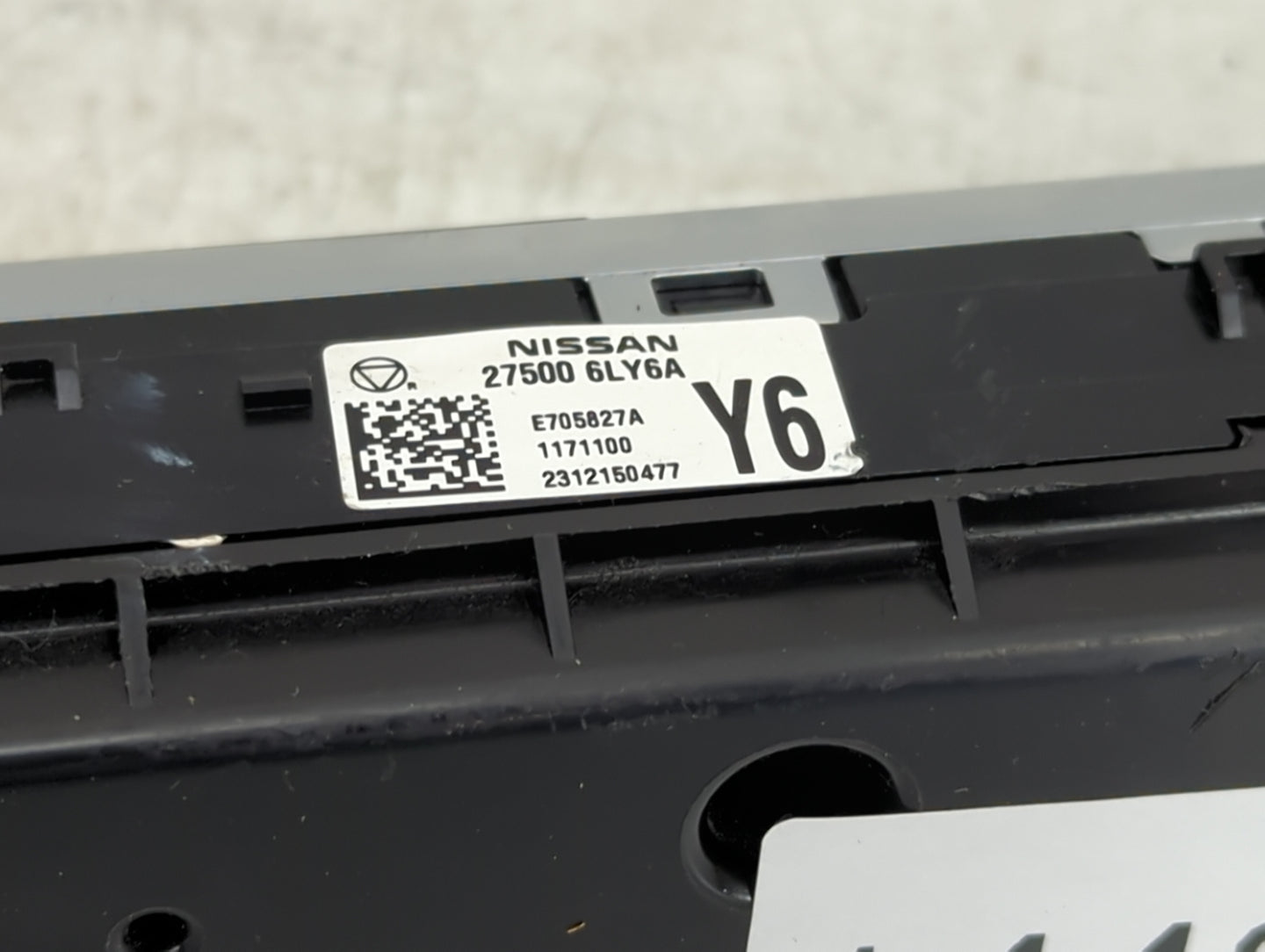 2024 Nissan Sentra Climate Control Module Temperature AC/Heater Replacement P/N:27500-6LY5A 27500 6LY6A, E705827A Fits OEM U