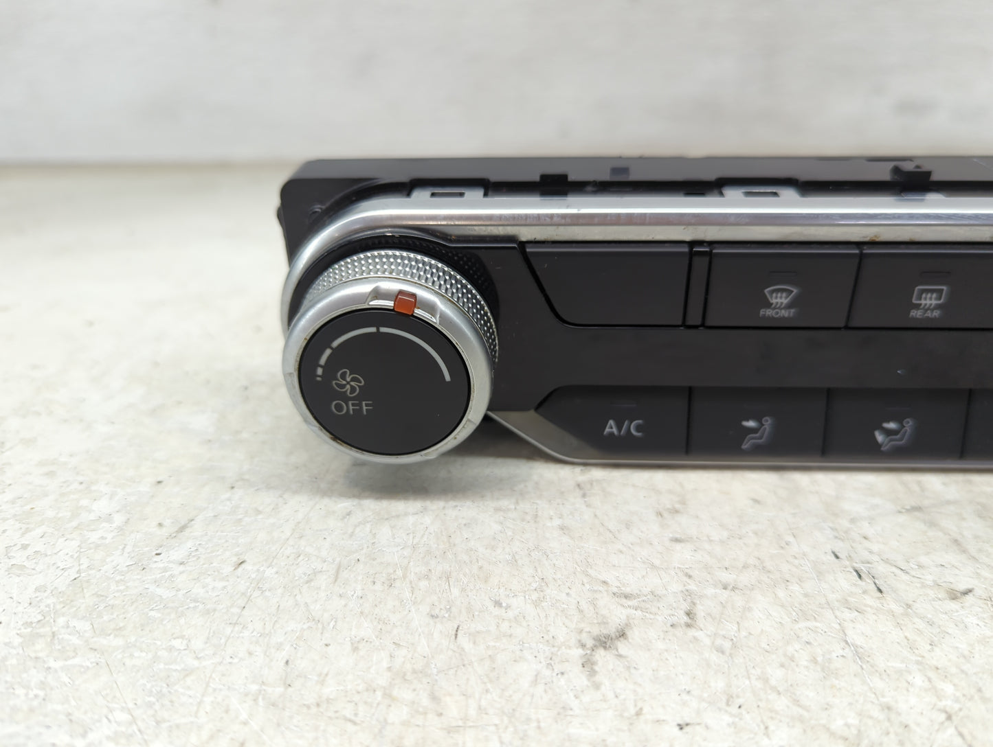 2024 Nissan Sentra Climate Control Module Temperature AC/Heater Replacement P/N:275006LY2A E829116A Fits OEM Used Auto Parts