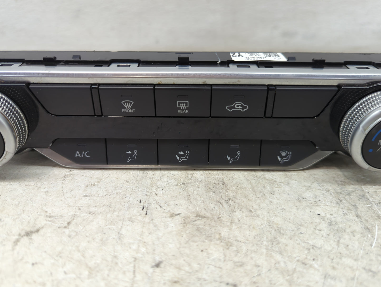 2024 Nissan Sentra Climate Control Module Temperature AC/Heater Replacement P/N:275006LY2A E829116A Fits OEM Used Auto Parts