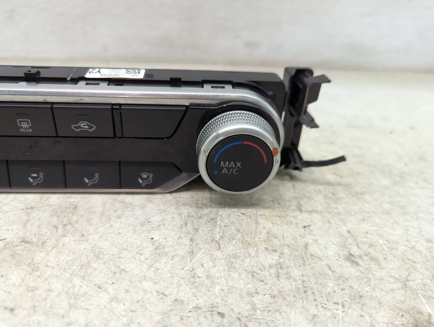 2024 Nissan Sentra Climate Control Module Temperature AC/Heater Replacement P/N:275006LY2A E829116A Fits OEM Used Auto Parts