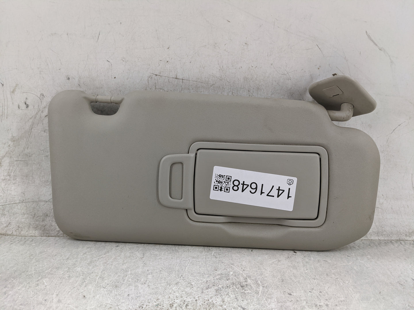 2020-2022 Nissan Sentra Sun Visor Shade Replacement Passenger Right Mirror Fits Fits 2020 2021 2022 OEM Used Auto Parts - Oe