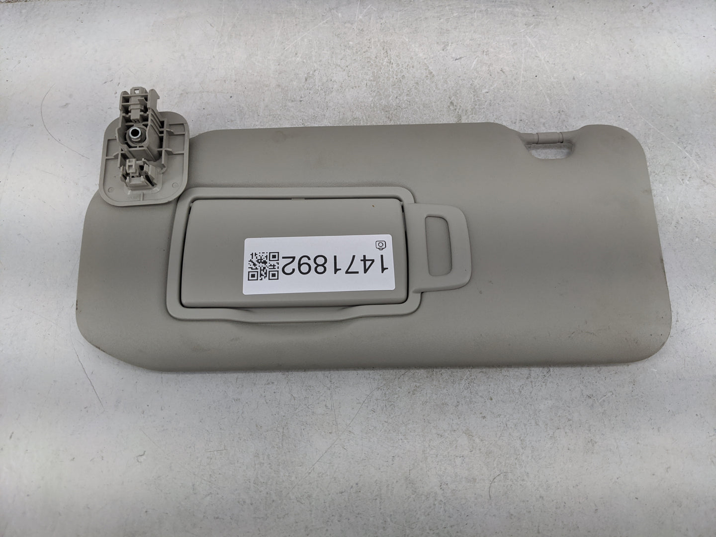 2020-2022 Nissan Sentra Sun Visor Shade Replacement Driver Left Mirror Fits Fits 2020 2021 2022 OEM Used Auto Parts - Oemuse