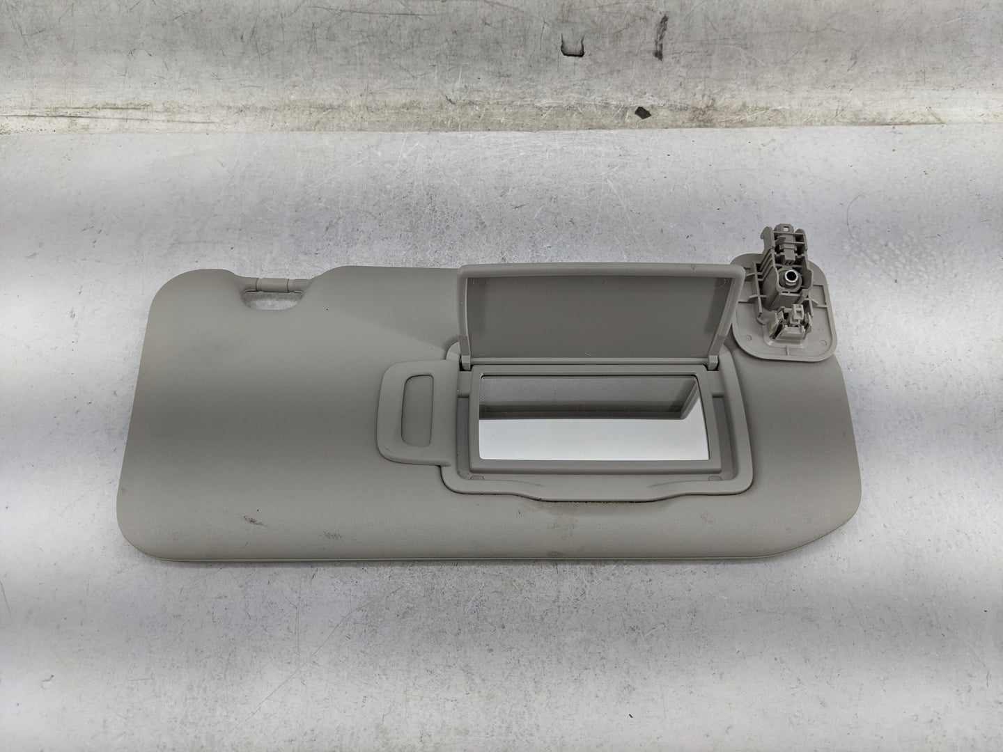 2020-2022 Nissan Sentra Sun Visor Shade Replacement Passenger Right Mirror Fits Fits 2020 2021 2022 OEM Used Auto Parts - Oe