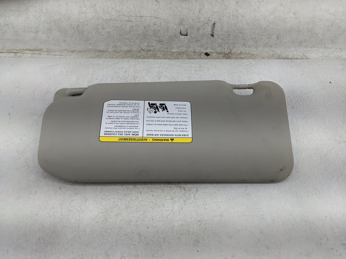 2020-2022 Nissan Sentra Sun Visor Shade Replacement Passenger Right Mirror Fits Fits 2020 2021 2022 OEM Used Auto Parts - Oe