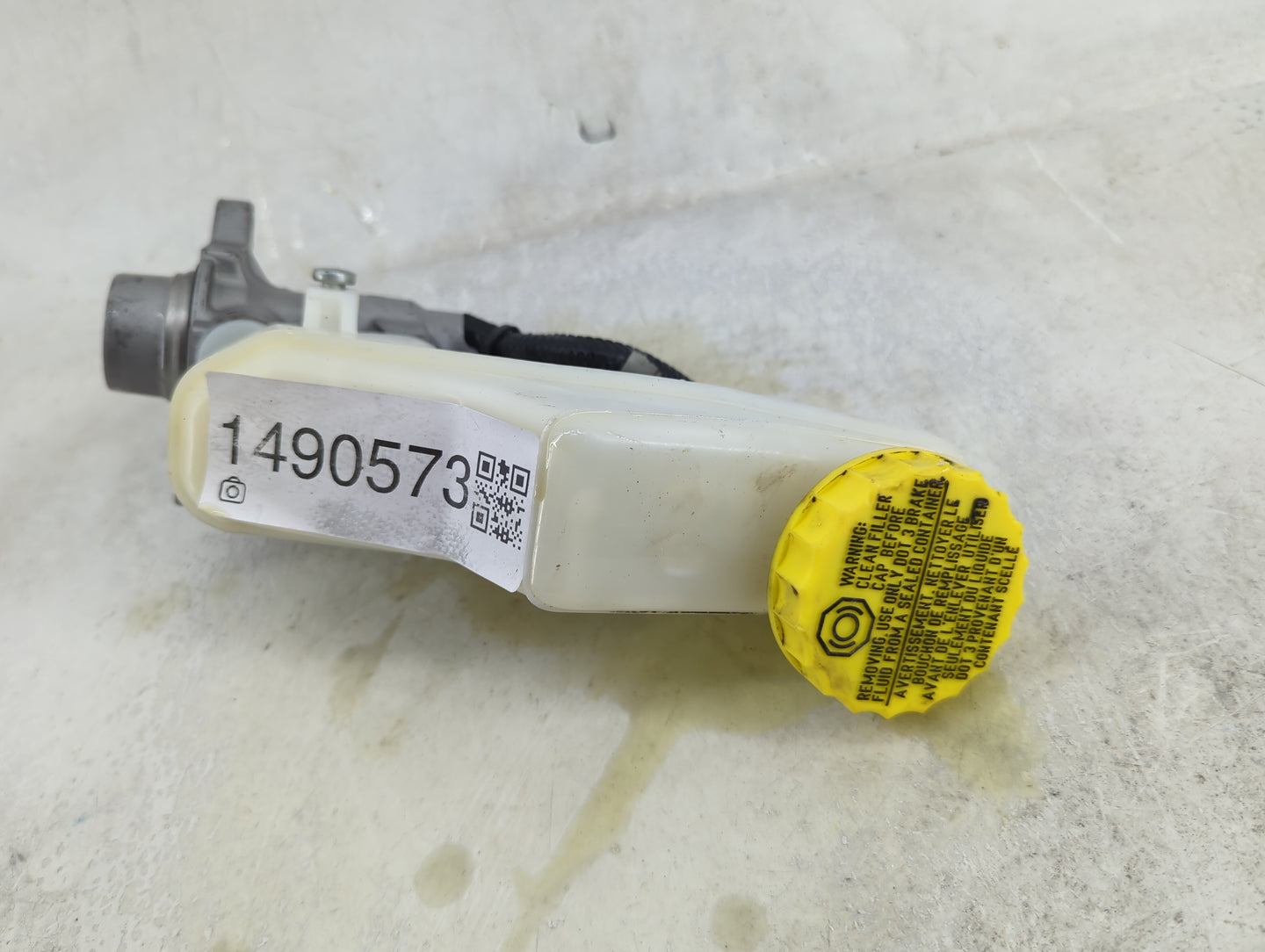 2022-2022 Nissan Sentra Brake Master Cylinder 1490573 - Oemusedautoparts1.com
