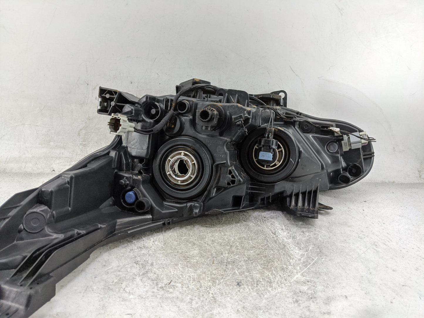 2024 Nissan Sentra Passenger Right Oem Head Light Headlight Lamp - Oemusedautoparts1.com